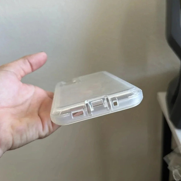 Galaxy S20 Protective covers - Picture 5 of 10